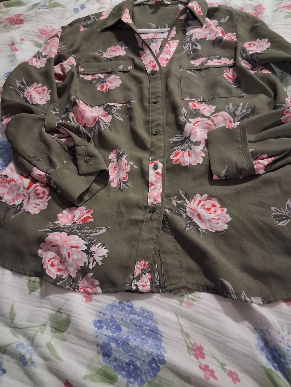 Candie's Olive Green Button-Up Blouse with Subtle Texture